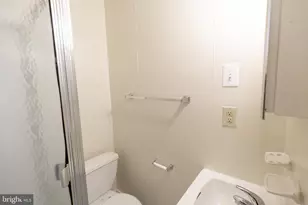 2311 Spruce St, Philadelphia, PA 19103 - Photo 31