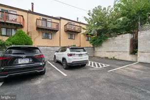 805 N Lecount St, Philadelphia, PA 19130 - Photo 53