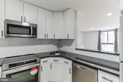 1711 South Street #2, Philadelphia, PA 19146 - Photo 7