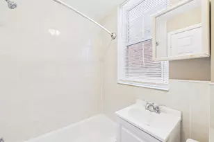 207 S 60th St, Philadelphia, PA 19139 - Photo 15