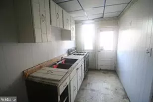 1029 S 54th St, Philadelphia, PA 19143 - Photo 5