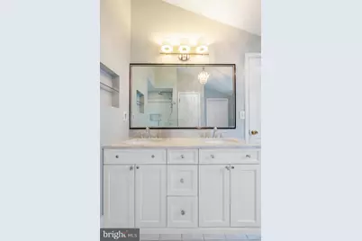 908 S Front Street, Philadelphia, PA 19147 - Photo 17