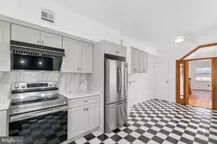 1006 S Front St, Philadelphia, PA 19147 - Photo 9