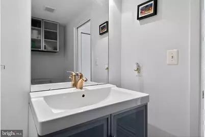 444 N 4th Street #407, Philadelphia, PA 19123 - Photo 23