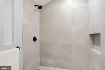 1230 Leopard St, Philadelphia, PA 19125 - Photo 9