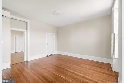 2311 Green Street #2F, Philadelphia, PA 19130 - Photo 5