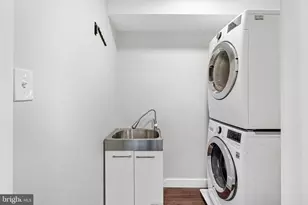 2122 Sears St, Philadelphia, PA 19146 - Photo 19