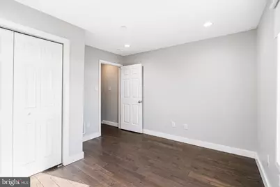 2122 Sears Street, Philadelphia, PA 19146 - Photo 15