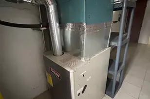 833 Longshore Ave, Philadelphia, PA 19111 - Photo 15