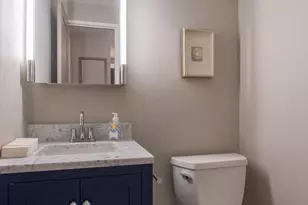 219 S 18th St, Philadelphia, PA 19103 - Photo 17