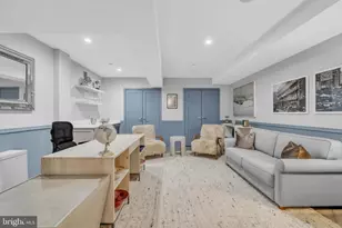 219 S 18th St, Philadelphia, PA 19103 - Photo 13