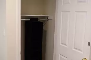 33 S 19th St, Philadelphia, PA 19103 - Photo 3