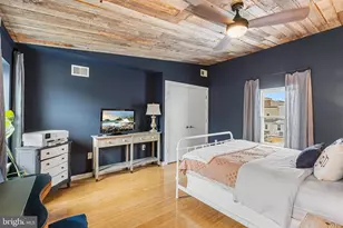 1337 Marlborough St, Philadelphia, PA 19125 - Photo 25