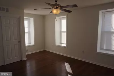 132 Wendover, Philadelphia, PA 19127 - Photo 5