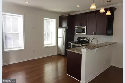 132 Wendover, Philadelphia, PA 19127 - Photo 3