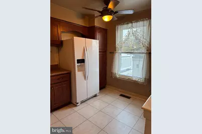 223 Parkdale Road, Philadelphia, PA 19154 - Photo 3