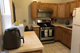 2070 E Somerset St, Philadelphia, PA 19134 - Photo 7