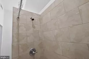 6022 Market St, Philadelphia, PA 19139 - Photo 9