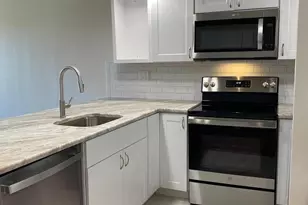 200 Lombard St, Philadelphia, PA 19147 - Photo 3