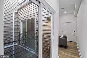 1513 Christian St, Philadelphia, PA 19146 - Photo 19