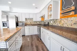 8430 Brunswick Pl, Philadelphia, PA 19153 - Photo 9