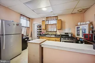 95 W Washington Ln, Philadelphia, PA 19144 - Photo 7