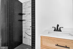 2804 W Girard Ave, Philadelphia, PA 19130 - Photo 47