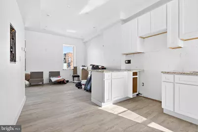 2804 W Girard Avenue, Philadelphia, PA 19130 - Photo 17