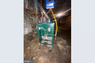 1321 W Erie Avenue, Philadelphia, PA 19140 - Photo 41