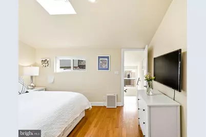 523 S 27th Street, Philadelphia, PA 19146 - Photo 19