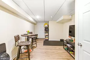 523 S 27th St, Philadelphia, PA 19146 - Photo 25