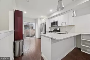 1138 Mt Vernon St, Philadelphia, PA 19123 - Photo 5