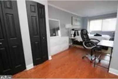 2101-17 Chestnut Street #323, Philadelphia, PA 19103 - Photo 5