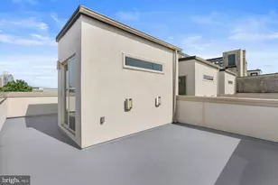 618 N American St, Philadelphia, PA 19123 - Photo 39