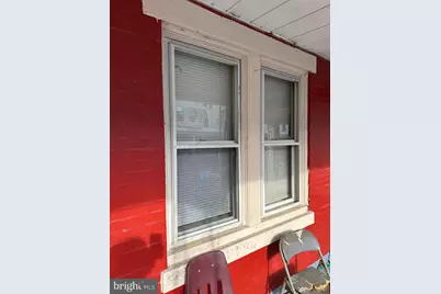 1923 W Airdrie Street, Philadelphia, PA 19140 - Photo 11