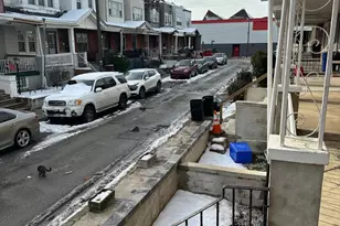 1923 W Airdrie St, Philadelphia, PA 19140 - Photo 13