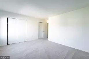 327 Monroe St, Philadelphia, PA 19147 - Photo 21