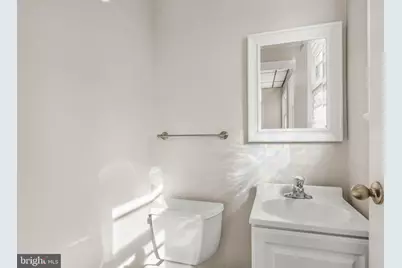 272 Kalos Street, Philadelphia, PA 19128 - Photo 15