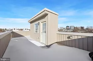 1327 S Hollywood St, Philadelphia, PA 19146 - Photo 21