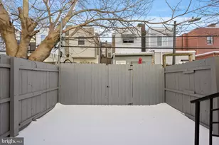 1327 S Hollywood St, Philadelphia, PA 19146 - Photo 13