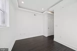 1327 S Hollywood St, Philadelphia, PA 19146 - Photo 19