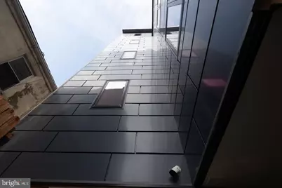 938 New Market Street #402, Philadelphia, PA 19123 - Photo 17