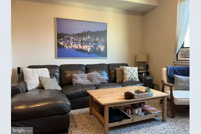 938 New Market Street #402, Philadelphia, PA 19123 - Photo 5