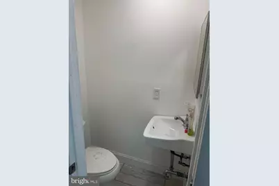 6544 Lebanon Avenue, Philadelphia, PA 19151 - Photo 7