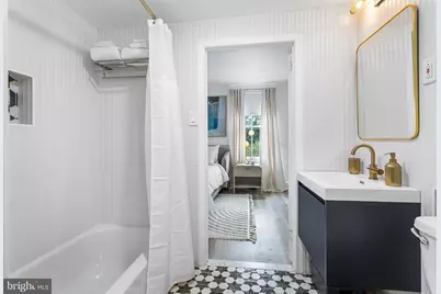 569 N 20th Street #2F, Philadelphia, PA 19130 - Photo 21