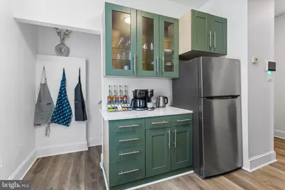 569 N 20th Street #2F, Philadelphia, PA 19130 - Photo 13