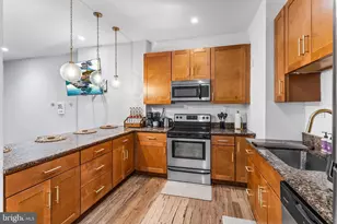 569 N 20th St, Philadelphia, PA 19130 - Photo 5