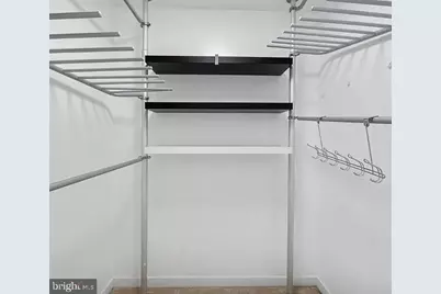 928 Wallace Street, Philadelphia, PA 19123 - Photo 11