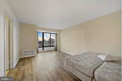 2001 Hamilton #2016, Philadelphia, PA 19130 - Photo 3