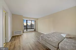 2001 Hamilton, Philadelphia, PA 19130 - Photo 3